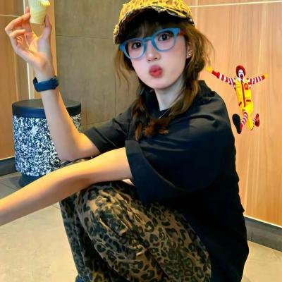 互换后,与渣男他弟恋爱了